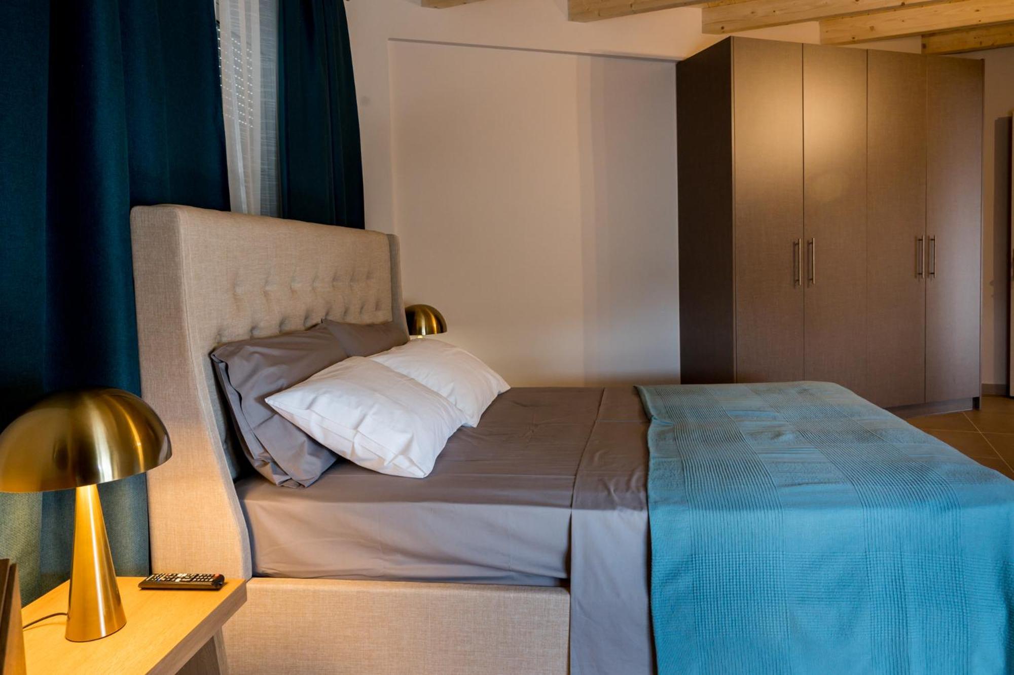 Meda Apartments Préveza Kültér fotó